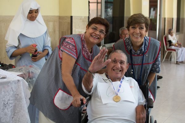 dsc-647212D85EF6-0E0E-313D-ACAC-B5872F4D5156.jpg